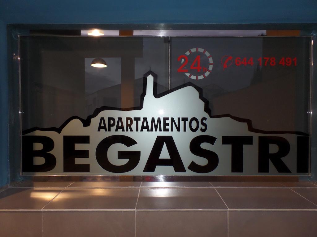 Cehegín Apartamentos Begastri מראה חיצוני תמונה
